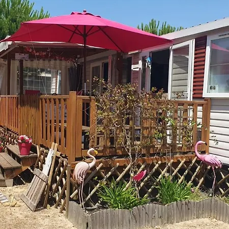 Aux Flamants Rose Campsite